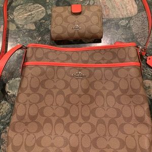 Coach crossbody purse with matching wallet